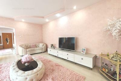 Casă individuală cu 5 camere cu Canalizare în Turcheș