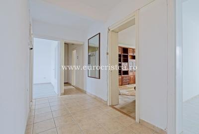 Apartament cu 4 camere decomandat în Central - 10