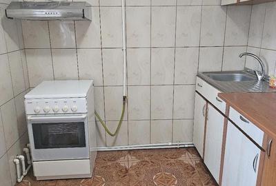 Apartament cu 3 camere decomandat în Central - 4