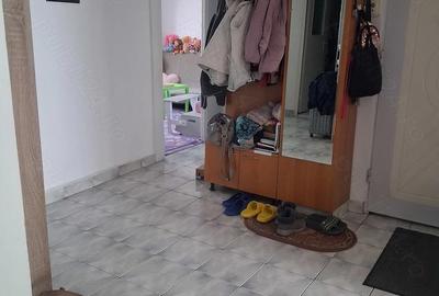 Apartament cu 4 camere decomandat în Mărăști