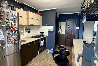 Vand apartament cu doua camere - 1