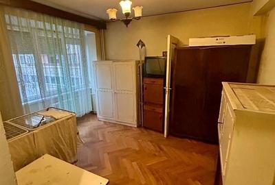 Apartament cu 4 camere decomandat în Centru Civic - 2