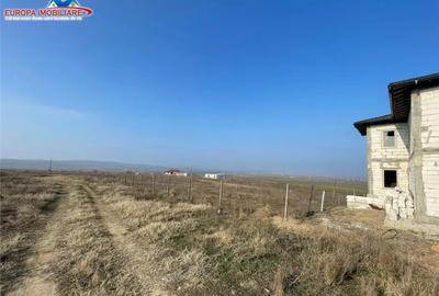 Teren de 474 mp, în Peco