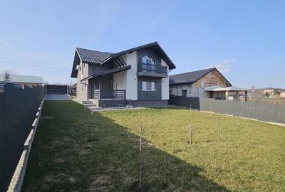 Casă cu 5 camere cu Teren 225 Mp în Ciurbești - 7