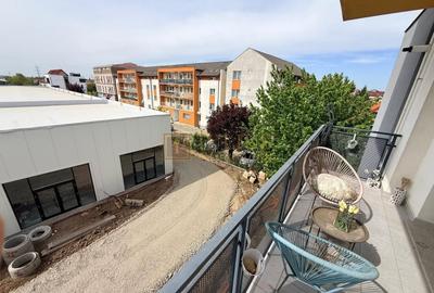 Apartament cu 2 camere decomandat, mobilat în Dumbrăvița - 16