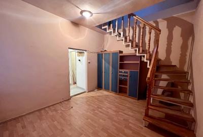 Apartament cu 2 camere decomandat în 7 Noiembrie - 3