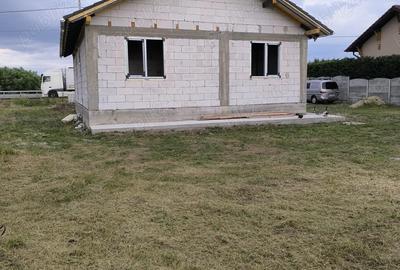 Vand casa noua in Nojorid (la ro?u) - 5