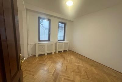 Casă cu 8 camere cu Canalizare în Floreasca - 6