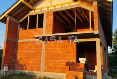 Casă cu 5 camere cu Teren 1805 Mp în Lelești - 2