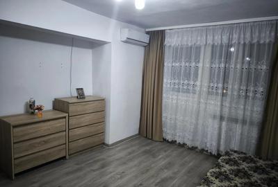 Inchiriez Apartament cu o Camera - 2