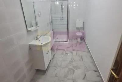 Casă cu 3 camere cu Teren 247 Mp în Central - 10