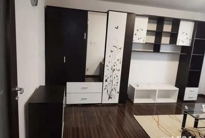 Proprietar inchiriez apartament cu 1 camera - 1