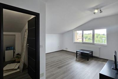 Apartament cu 3 camere în Iorga - 20