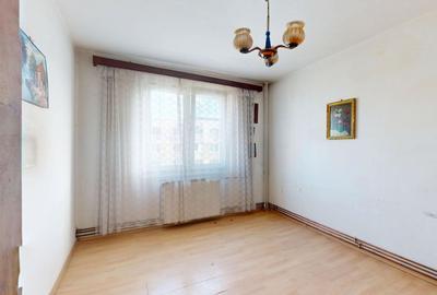 Apartament cu 3 camere decomandat în Sebastian - 17