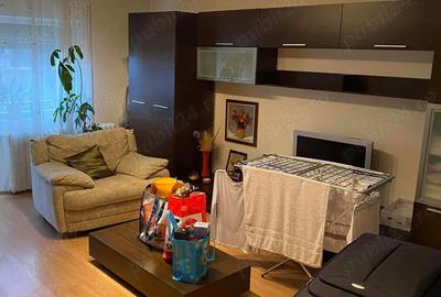 Apartament cu 2 camere decomandat în Micro 17 - 3