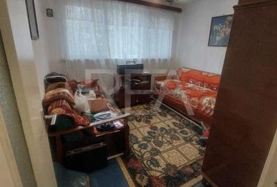 2 camere, decomandat, et 3/4, bloc tip P-Drumul Taberei - 1