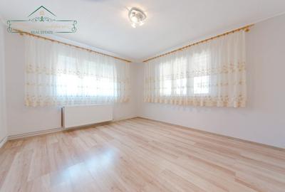 Casa cu 4 camere, centrala proprie si 1440 mp teren, Comuna Felnac, Arad - 8