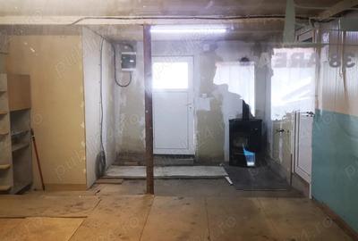 Spațiu comercial, de 36 mp, în Central - 6