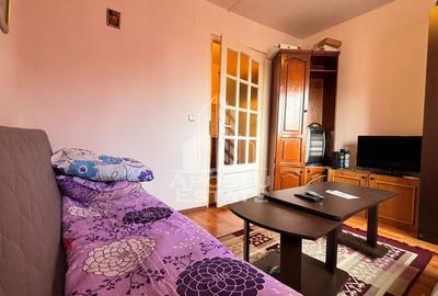 Garsonieră nedecomandată, mobilată în UMT - 4