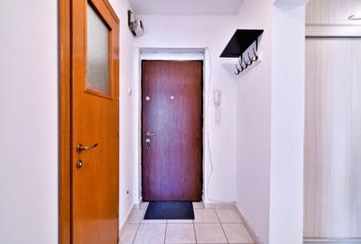 Apartament cu 3 camere semidecomandat în 1 Mai - 11