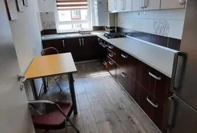 Apartament cu 2 camere, mobilat în Bartolomeu - 1