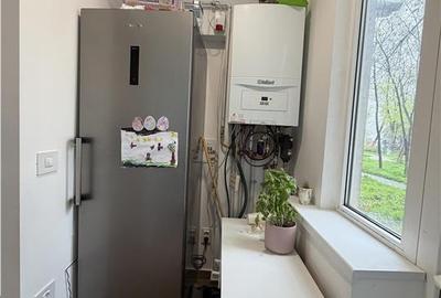 Apartament cu 4 camere decomandat în Nicolina - 9