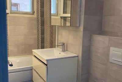 Apartament cu 3 camere în Central - 2