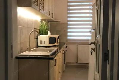 Apartament cu 3 camere decomandat în Cotroceni - 2