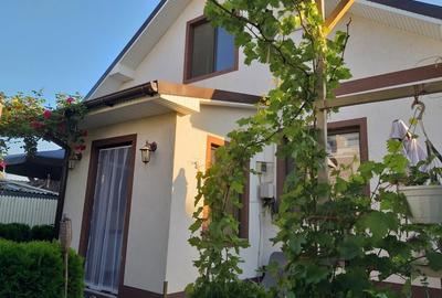 Casă cu 3 camere în Valu lui Traian - 2