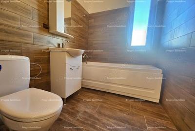 Apartament cu 3 camere semidecomandat în Central - 3