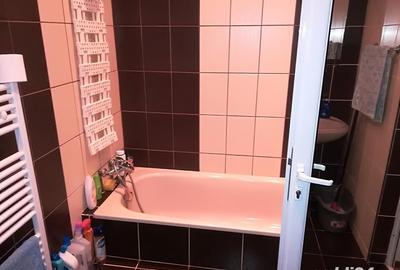 Casă cu 5 camere cu Teren 500 Mp în Central - 1