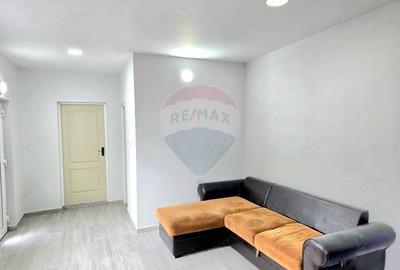 Apartament cu 3 camere semidecomandat în Boul Roșu - 3