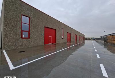 Spațiu comercial, de 900 mp, în Central - 3