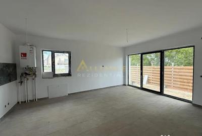 Casă cu 3 camere cu Teren 250 Mp în Berceni