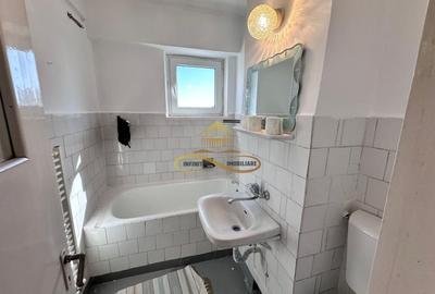 Apartament cu 3 camere decomandat, mobilat în 9 Mai - 11