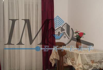 Apartament cu 3 camere decomandat în Cetate - 4