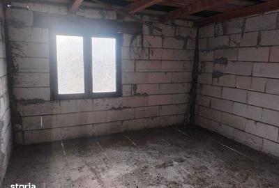 Casă cu 4 camere cu Teren 251 Mp în Vladimirescu - 3