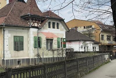 Casă cu 3 camere cu Teren 459 Mp în Ultracentral - 1