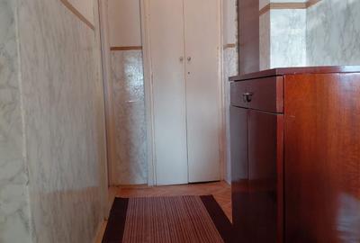 Apartament cu 3 camere decomandat în Central - 3