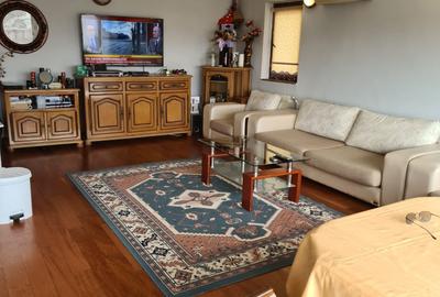Apartament cu 3 camere decomandat în Central - 2