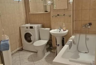 Apartament cu 2 camere decomandat în Galata - 8