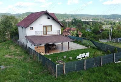 Casă cu 3 camere cu Teren 700 Mp în Central - 19