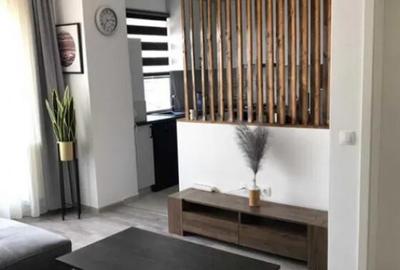 Apartament cu 2 camere semidecomandat, mobilat în Avantgarden