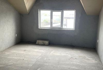 Casă cu 4 camere în Poroschia - 11