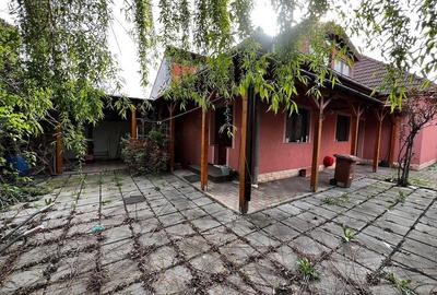 Casă cu Teren 250 Mp în Aradul Nou
