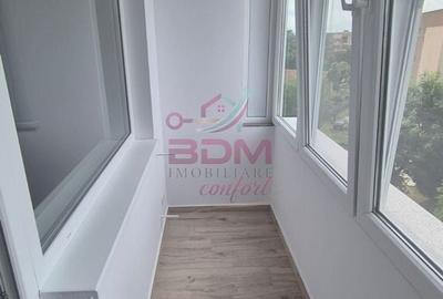 Apartament cu 3 camere semidecomandat în Micro 1 - 8