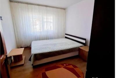 Apartament cu 3 camere decomandat în Orizont - 9