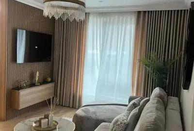 Casă cu 5 camere cu Teren 200 Mp în Rădăuți - 3