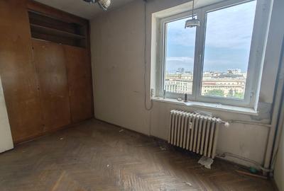 Sala Palatului 3 camere cu vedere superba nerenovat - 8