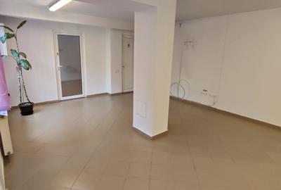 Spațiu comercial, de 48 mp, în Ultracentral - 2